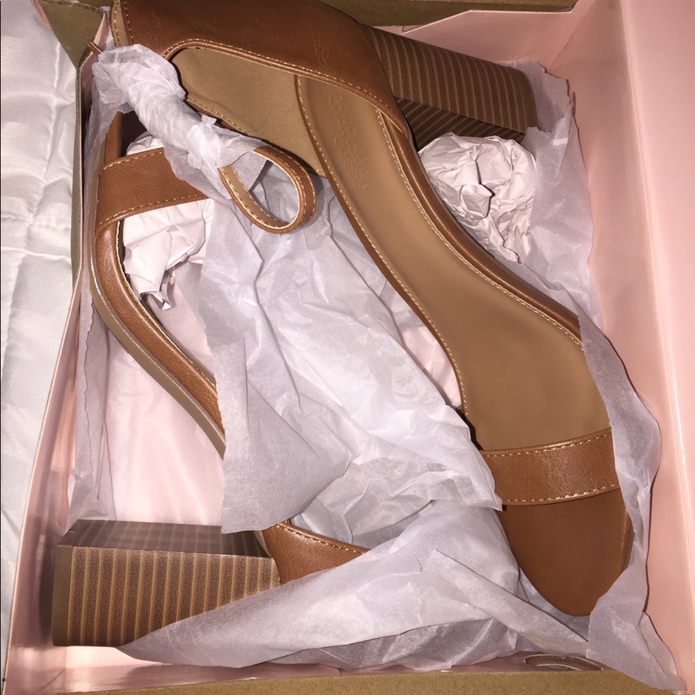 Chunky heel/tan - Picture 2 of 4